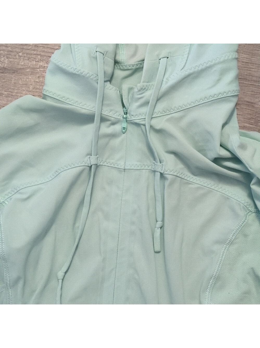 Lululemon water bound hoodie sea mist size 4 - Picture 5 of 12